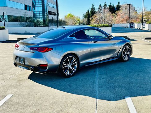 Used 2019 INFINITI Q60 3.0t w/ Cargo Package RWD image 13