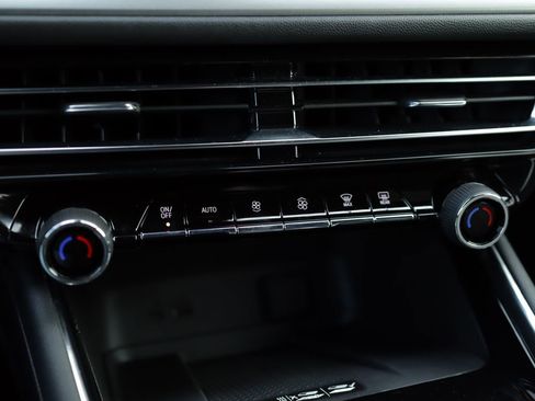 Used 2024 Chevrolet Traverse LT w/ Trailering Package image 17