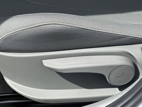 New 2026 Hyundai Elantra Sport FWD image 28