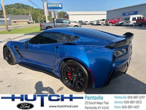 Used 2015 Chevrolet Corvette Z06 w/ Z07 Performance Package RWD image 14