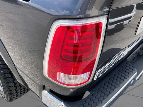 Used 2018 RAM 3500 Laramie Longhorn AWD/4WD image 29