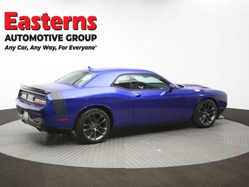 Used 2022 Dodge Challenger R/T Scat Pack w/ Scat Pack Stripe image 43
