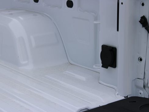 New 2026 Chevrolet Silverado 1500 LT w/ Safety Package image 18