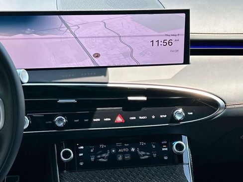 New 2026 Genesis GV70 3.5T Sport Prestige AWD/4WD image 26