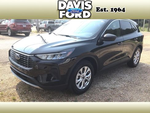 Used 2024 Ford Escape Active FWD image 1