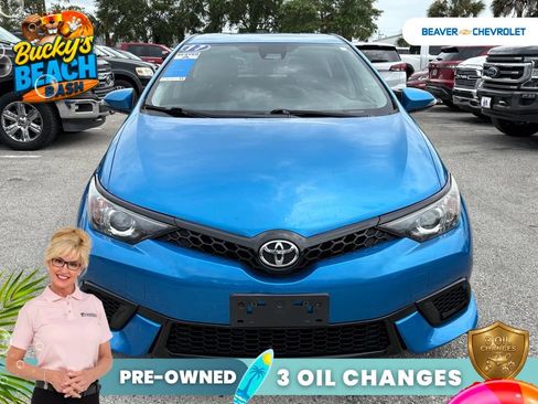 Used 2017 Toyota Corolla iM w/ Carpet Mat Package FWD image 3