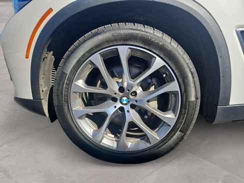 Used 2020 BMW X5 xDrive40i w/ Premium Package AWD/4WD image 14