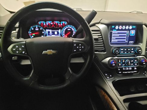 Used 2017 Chevrolet Tahoe Premier AWD/4WD image 22