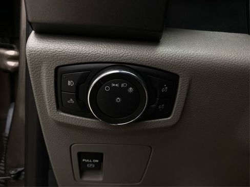 Used 2018 Ford F150 XLT AWD/4WD image 23