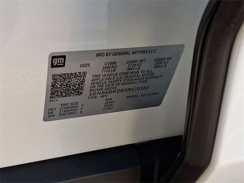 New 2026 Chevrolet Suburban LS image 16