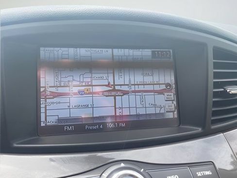 Used 2016 Nissan Quest Platinum FWD image 14