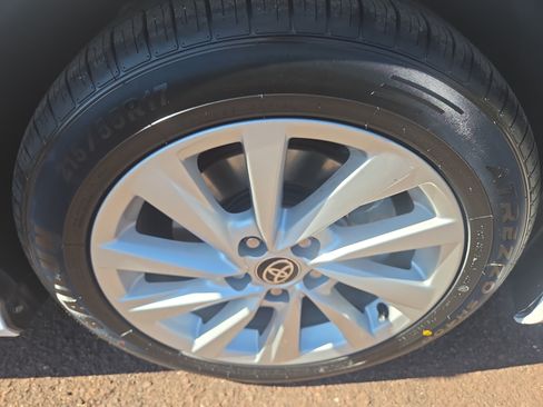 Certified 2024 Toyota Camry LE FWD image 9