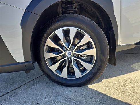 Certified 2023 Subaru Outback Limited image 29