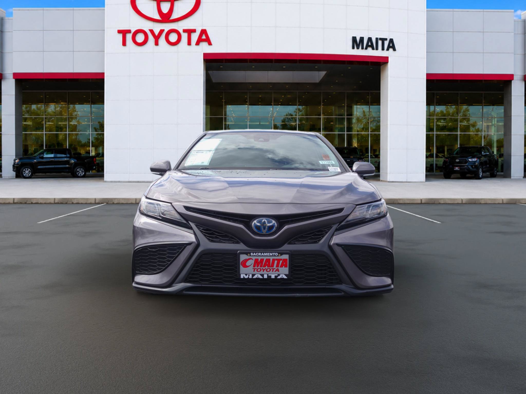 Used 2022 Toyota Camry SE FWD image 8