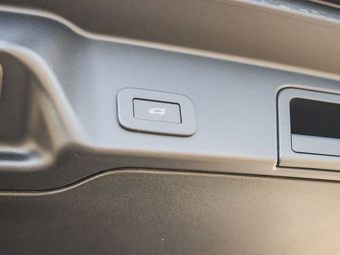 New 2026 Land Rover Range Rover Evoque Dynamic SE image 29