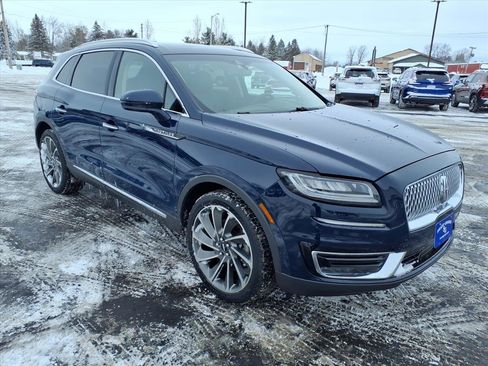 Used 2019 Lincoln Nautilus Reserve w/ Driver Assistance Package image 8