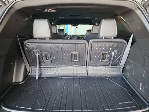Certified 2023 Chevrolet Traverse LT w/ LPO, Floor Liner Package AWD/4WD image 42