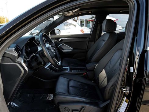 Used 2020 Audi Q3 2.0T Premium image 4