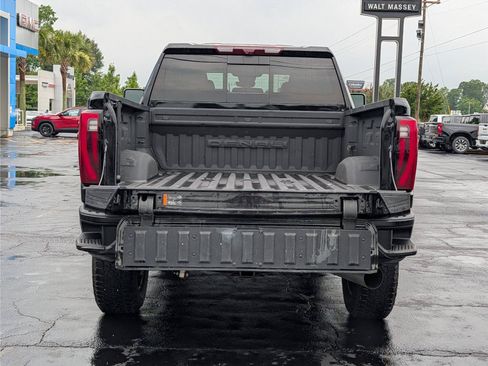 Used 2024 GMC Sierra 2500 Denali w/ Denali Reserve Package AWD/4WD image 5