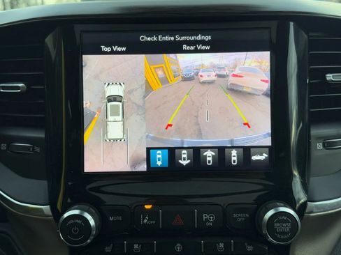 Used 2019 RAM 1500 Laramie image 18