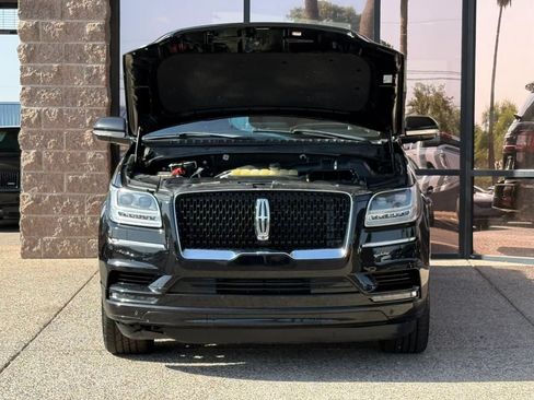 Used 2021 Lincoln Navigator Reserve AWD/4WD image 21