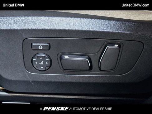Used 2026 BMW X3 xDrive30i w/ Premium Package AWD/4WD image 4