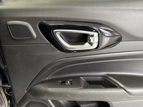 Used 2022 Jeep Compass Altitude w/ Sun and Sound Group image 49