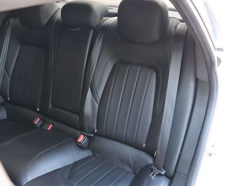 Used 2017 Maserati Quattroporte S image 44