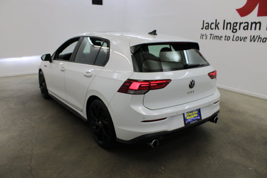 Certified 2023 Volkswagen GTI SE FWD image 3