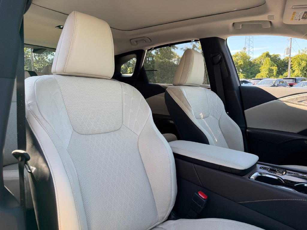 New 2026 Lexus RX 350 AWD image 33