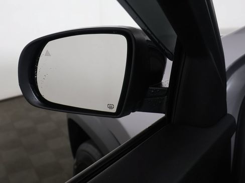 Used 2022 Jeep Cherokee Trailhawk AWD/4WD image 29