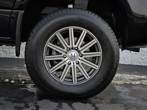 Used 2024 Mercedes-Benz Sprinter 2500 image 15