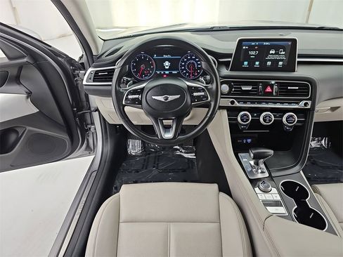 Used 2021 Genesis G70 2.0T image 21