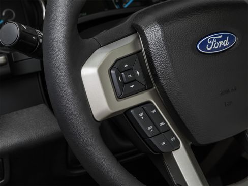 Used 2019 Ford F150 King Ranch w/ Equipment Group 601A Luxury AWD/4WD image 46