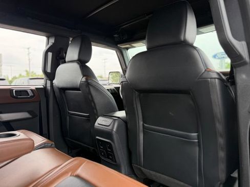 Certified 2023 Ford Bronco Outer Banks AWD/4WD image 16