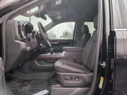 New 2026 GMC Sierra 1500 SLT w/ SLT Premium Plus Package image 12