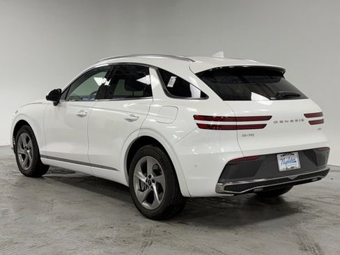 New 2026 Genesis GV70 2.5T Advanced image 3