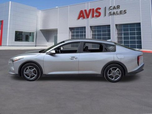 Used 2025 Kia K4 FWD image 10