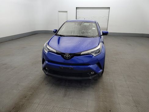 Used 2019 Toyota C-HR LE FWD image 15