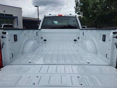 New 2026 Ford F250 XL w/ XL Chrome Package image 5
