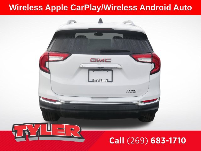 Used 2024 GMC Terrain SLT AWD/4WD image 7