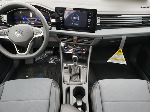 New 2026 Volkswagen Jetta SE image 9