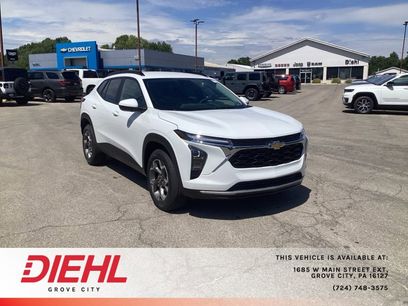 New 2025 Chevrolet Trax LT w/ Driver Confidence Package