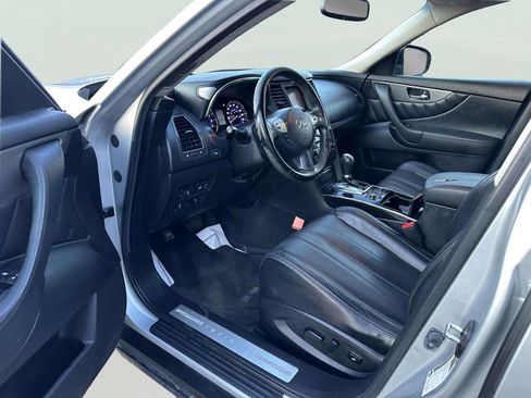 Used 2017 INFINITI QX70 AWD image 13