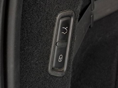 Used 2019 Maserati Levante S image 34