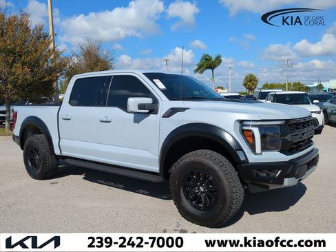 Used 2025 Ford F150 Raptor image 2