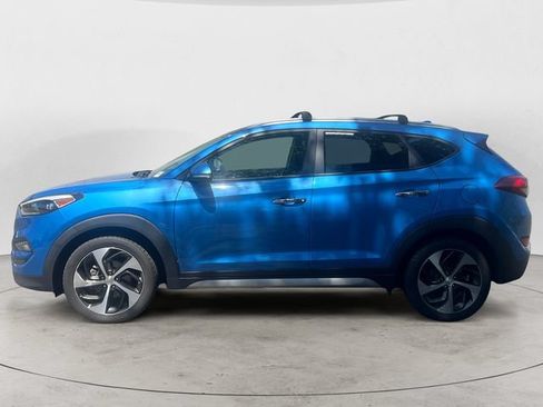 Used 2017 Hyundai Tucson Limited AWD/4WD image 2