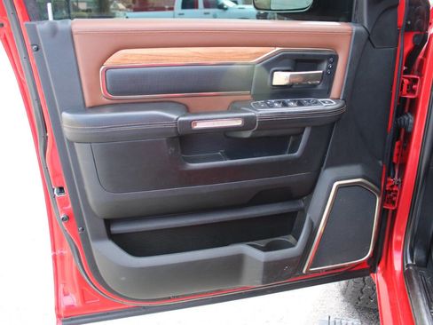 Used 2020 RAM 3500 Limited image 24