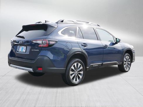 Certified 2023 Subaru Outback Limited image 7