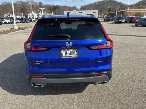 Used 2023 Honda CR-V Sport Touring image 4